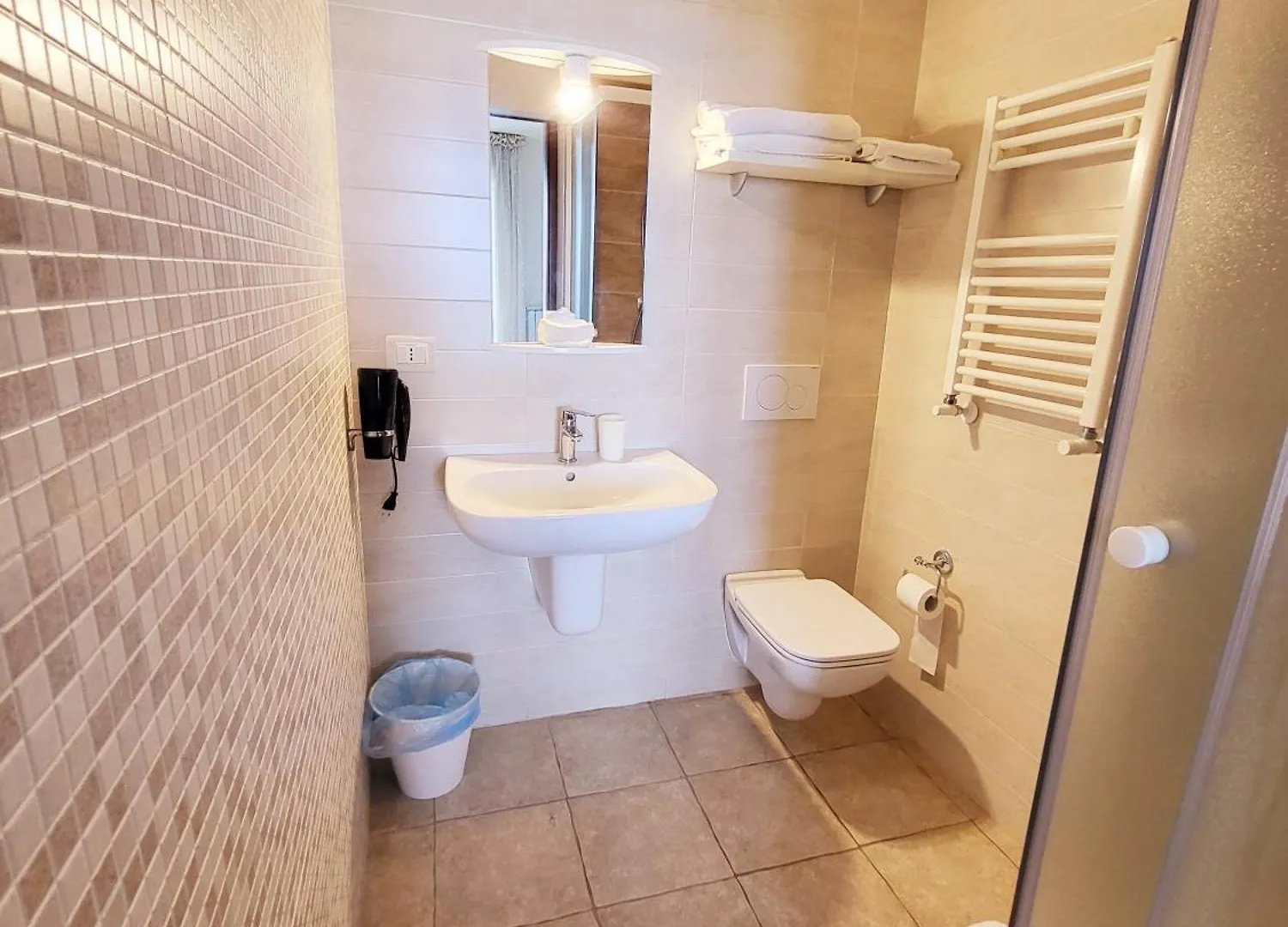 B&B Waltanna Airport Μπάρι Bed and Breakfast